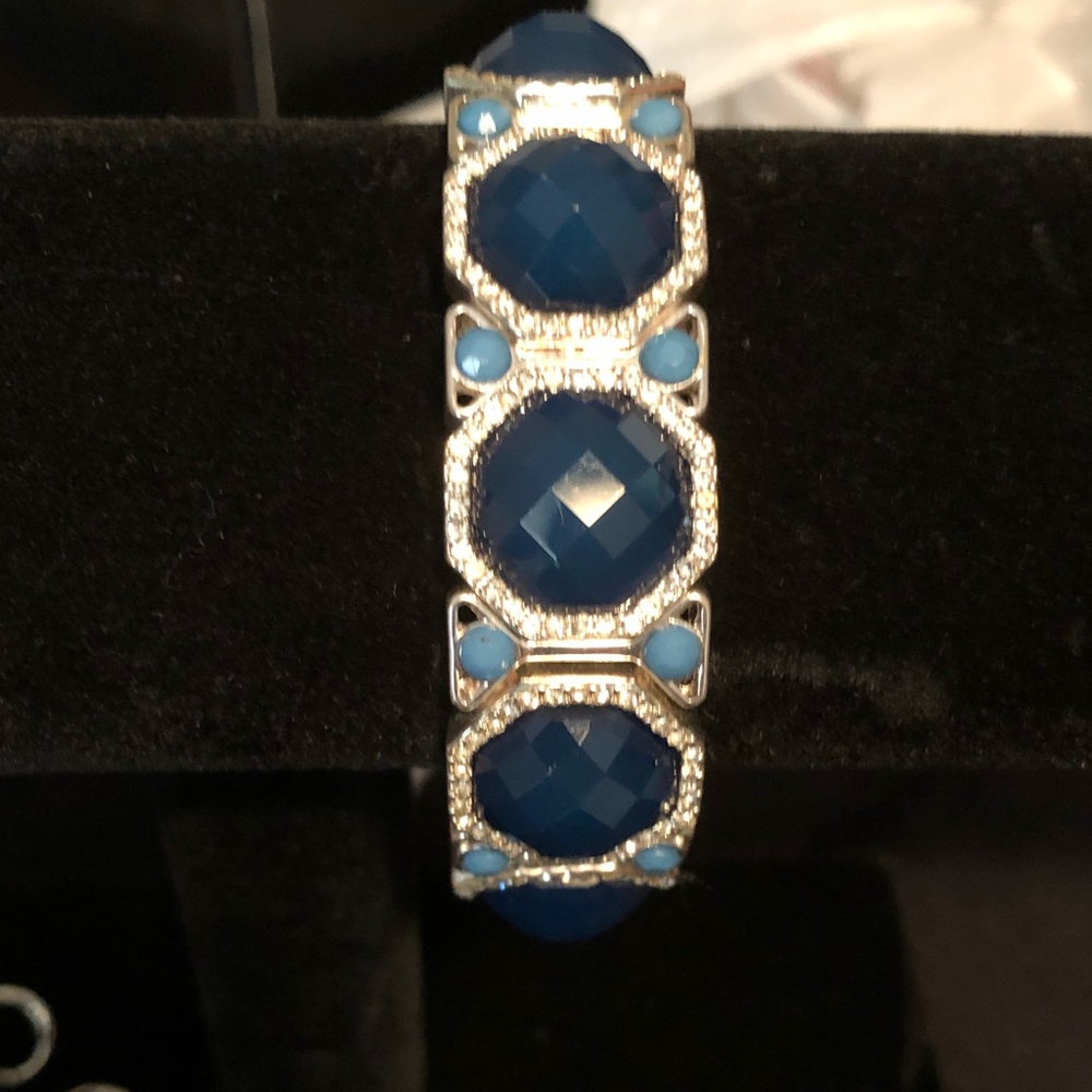 WHBM stretchy bracelet and matching earrings